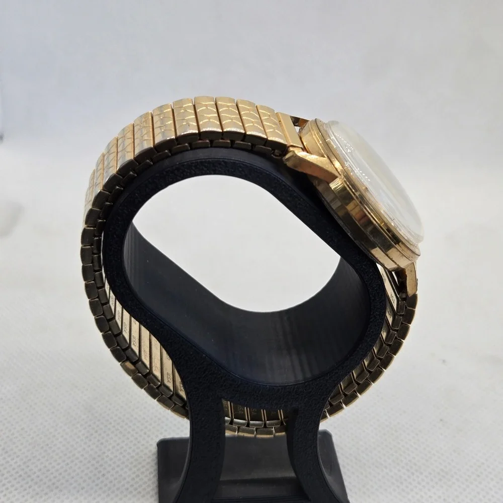 Vintage Caravelle Transistorized Mens Watch Gold Tone Stretch Band Parts Repair
